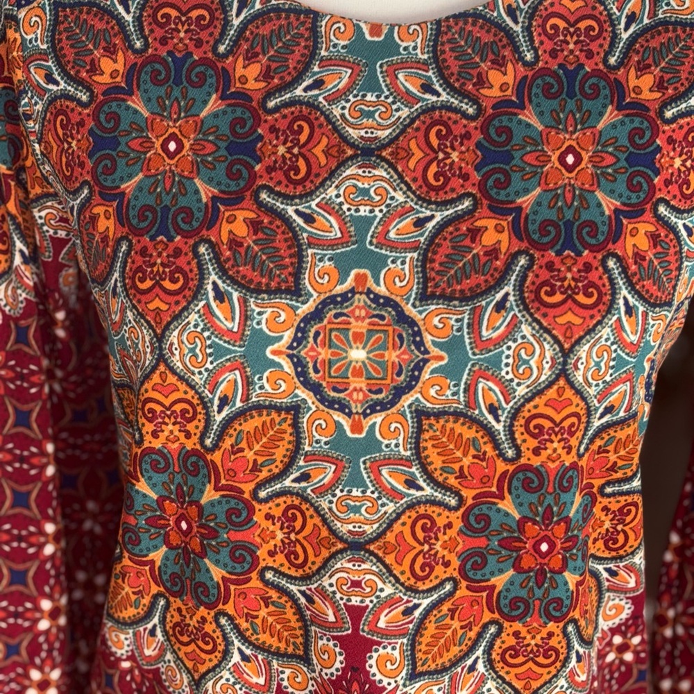 Faith & Joy Red Paisley Boho women’s top small - Picture 4 of 9